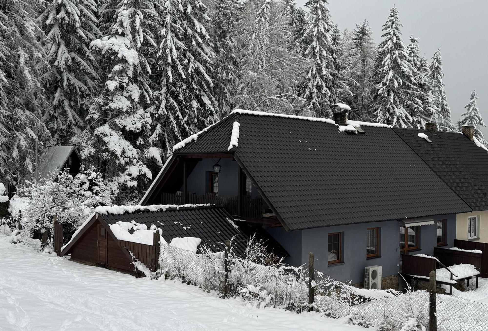 Studio U Vachtu Kubova Hut Exterior photo